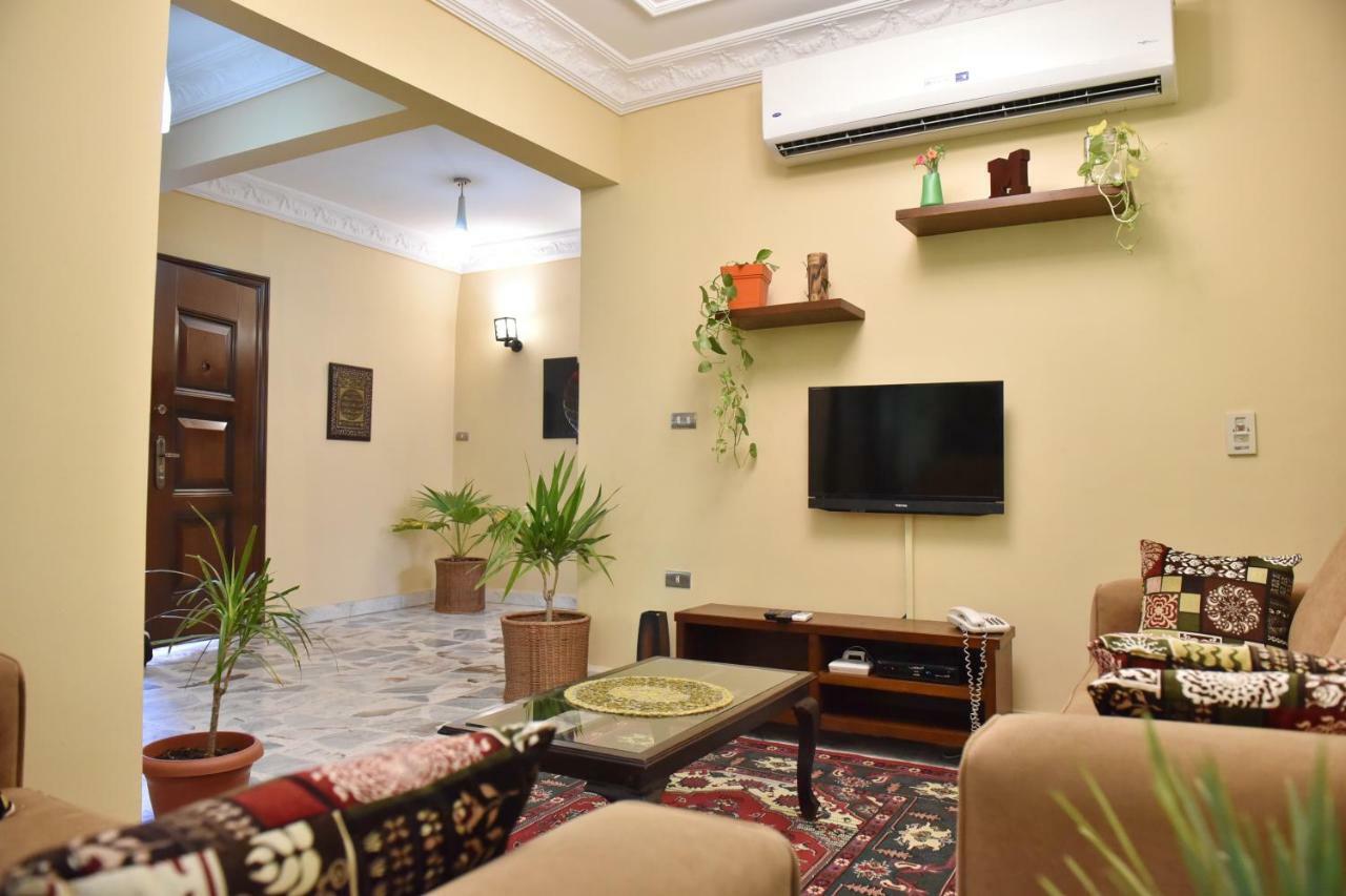 Two-bedroom At Mohamed Farid Street El Cairo